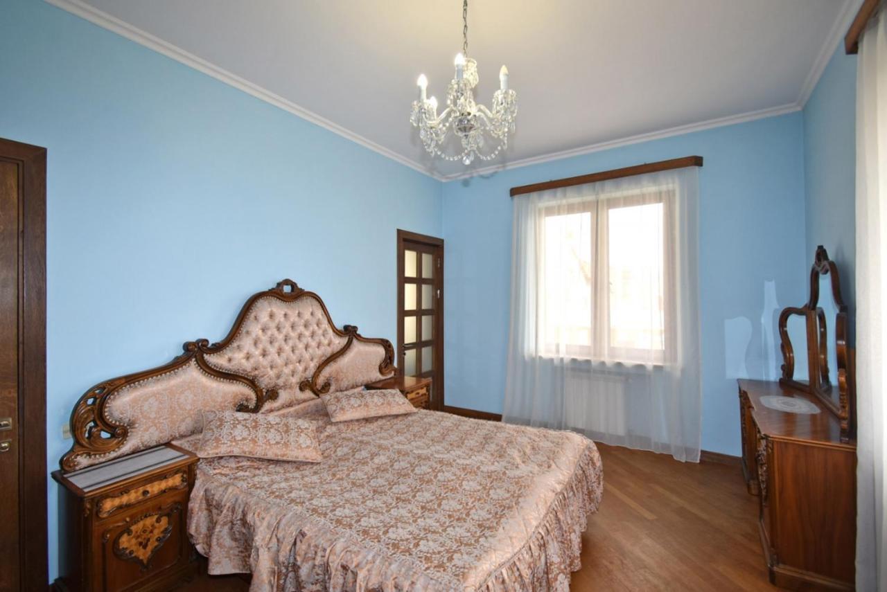 Homestay At City Center Jerevan Eksteriør billede