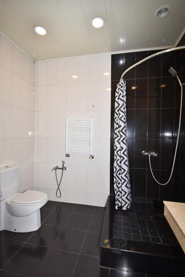 Homestay At City Center Jerevan Eksteriør billede