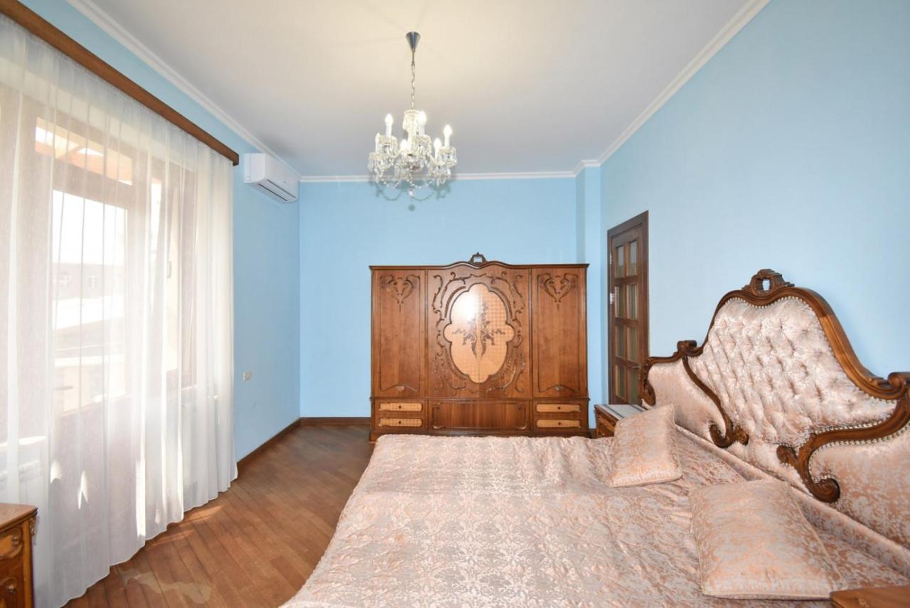 Homestay At City Center Jerevan Eksteriør billede