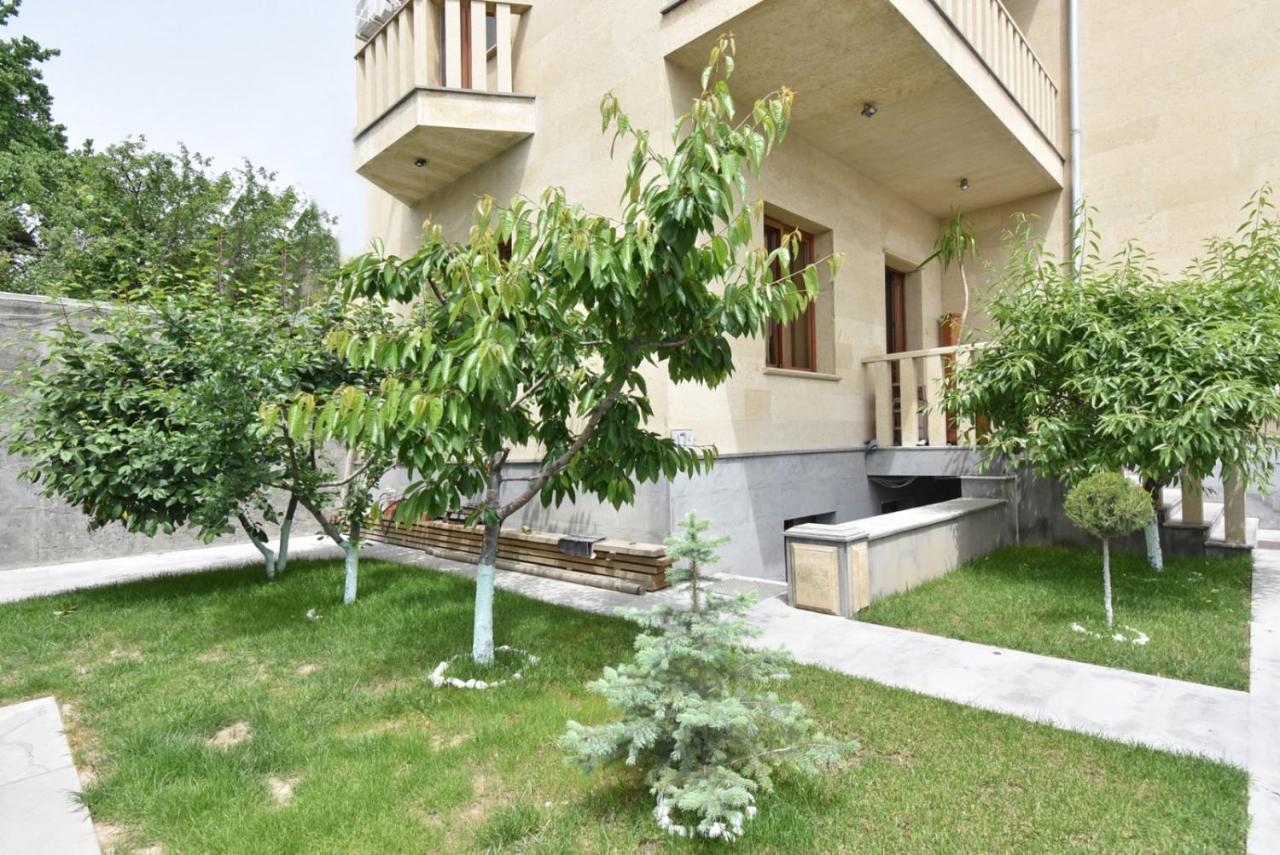 Homestay At City Center Jerevan Eksteriør billede