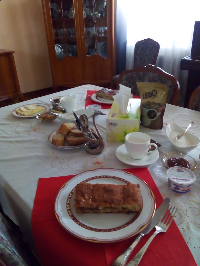 Homestay At City Center Jerevan Eksteriør billede